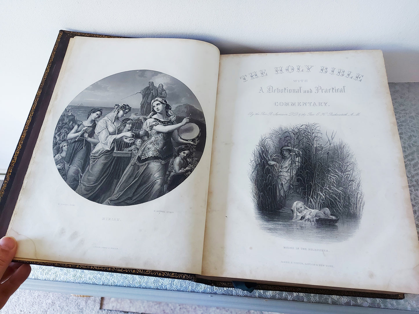 Pub. c.1860 - Holy Bible - A Practical and Explanatory Commentary on The Old and New Testament by Rev. Robert Jamieson - Illustrated - Notable Provenance - from The Royal Family