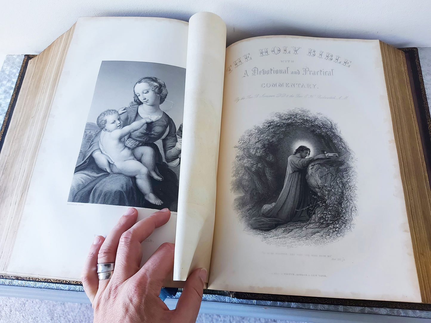 Pub. c.1860 - Holy Bible - A Practical and Explanatory Commentary on The Old and New Testament by Rev. Robert Jamieson - Illustrated - Notable Provenance - from The Royal Family